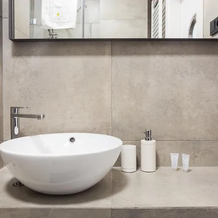 Inpoint Krupnicza - 5 Minut From Main Square Self Check-in דירה